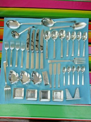 Vintage Ster.  Japan Silver K.  Uyeda Flatware,  930 Ster.  Silver 45 Piece 162.  1 Oz.