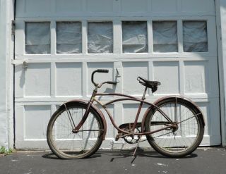 Wasp Chicago Schwinn Bicycle - Antique/vintage 1952 (local)