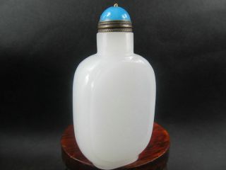 Rare Chinese 3.  0 inches Master Hand - carved White Jade Snuff Bottle NR 2