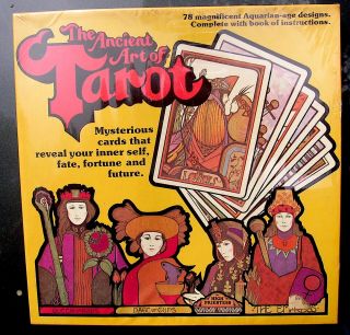 Vintage 1975 - - The Ancient Art Of Tarot - 78 Tarot Cards Instructions