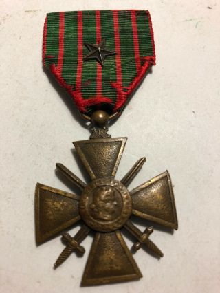 Ww1 1914 - 1918 Croix De Guerre Military Medal With Star - Date Removed