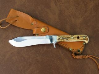 1980 Vintage Puma 6733 White Hunter Knife.  German Quality Made.
