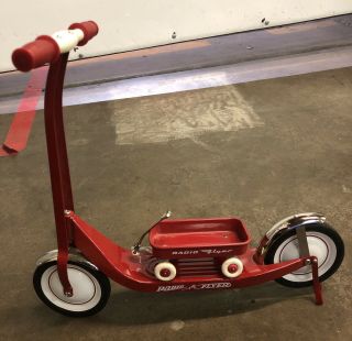 Vintage Radio Flyer 13’ Scooter Display & Miniature Wagon Toy Collectibles