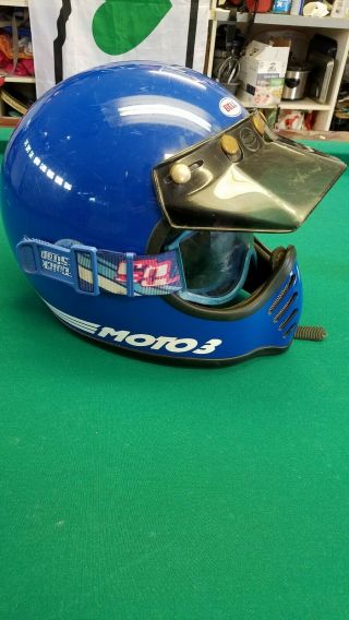 Vintage 1975 Bell Moto 3 Blue Motorcycle Helmet