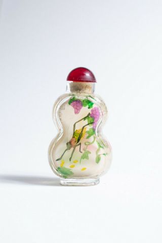 Antique Chinese Peking Glass Inside Hand Painted Snuff Bottle