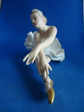 Porcelain Wallendorf 1764 German Art Deco Figurine Of A Ballerina Stretching 2