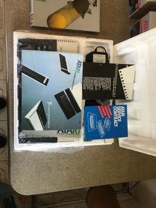 ATARI 800XL Vintage Computer Game System With Controllers In Opened Box RARE 6