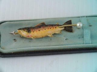 LG ANTIQUE RARE VICTORIAN 18K GOLD ENAMEL TROUT FISH PIN IN TIFFANY & CO BOX 3