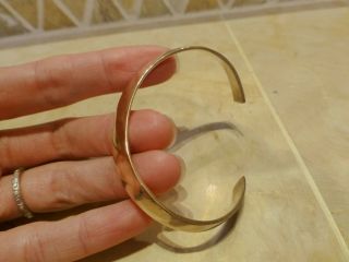 Vintage artisan signed hand crafted 14k yellow gold wide 3D cuff bangle bracelet 4