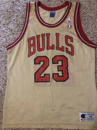 Michael Jordan Rare Gold Vintage Champion Jersey Size 44 23 Chicago Bulls 90 