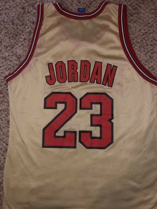 Michael Jordan Rare GOLD Vintage Champion Jersey Size 44 23 Chicago Bulls 90 ' s 6