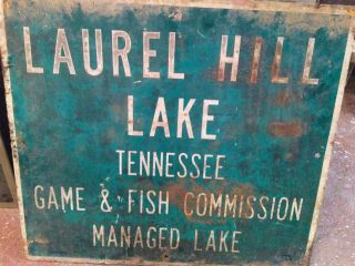 Vintage.  Tennessee Game & Fish Old Metal Sign