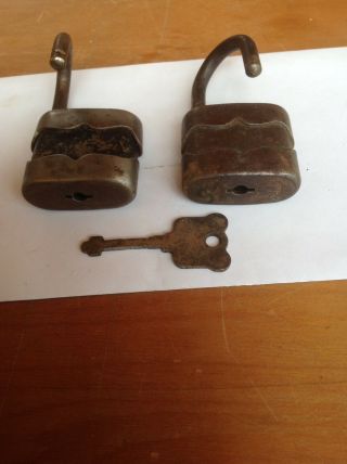 2 Vintage Metal Lock G&j Products Usa Padlock With Key Collectible Hardware