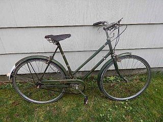 Vintage Ladies 23 Inch Raleigh 3 Speed Bicycle For Restoration/overhaul Usa