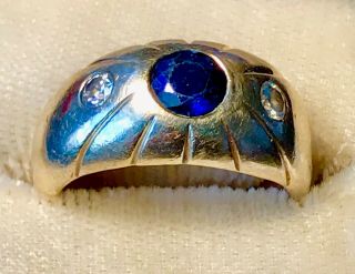 Vintage 14k Yellow Gold.  75 Ct Sapphire Ring w/ two.  16 Side Diamonds.  7g. 6