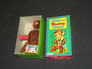 Wind - Up Tin Toy Monkey Little Shoe Shiner W/ Box (q452)