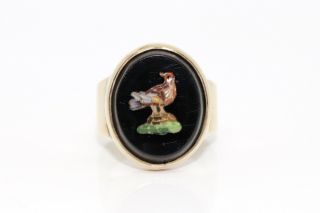 A Fabulous Antique Victorian 9ct 375 Yellow Gold Micro Mosaic Bird Ring