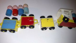 1964 Vintage Fisher Price Little People 719 choo - choo train complete,  extra 3