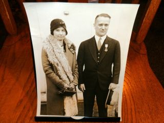 8556,  Orig.  Henry Miller Photo,  Deming & Mrs.  Bronson Medal Honor Recepient,  1929