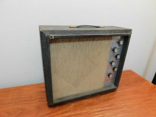 Vintage Silvertone 1482 Model Guitar Tube Amp Amplifier
