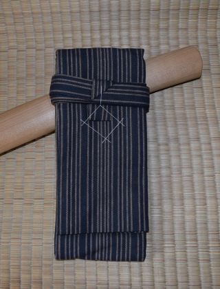 Japanese Sword Bag Cotton Lined Shirasaya Blue Striped Tanto Size