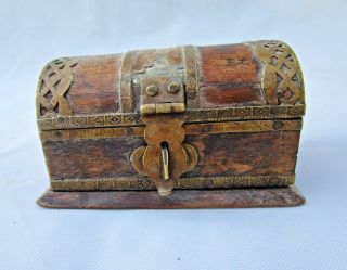 Old Vintage Wooden Hand Crafted Vintage Trinket Box Brass Fitting Home Utility