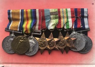 Vintage Ww1 Ww2 Medal Group R.  N