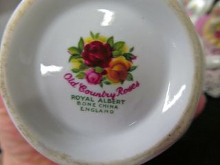 ROYAL ALBERT tea cup and saucer TRIO teacup old country roses PATTERN 4