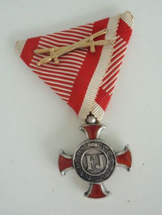 Austria Cross Of Merit Medal 2nd Class W/o Crown.  Type 2.  Silver/marked Vf,  3
