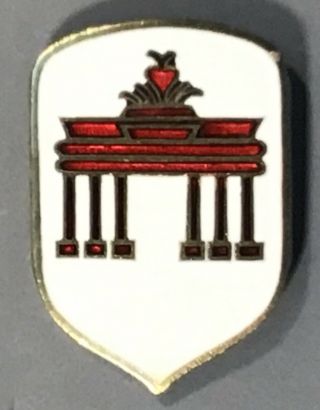 Post Wwii Us Army Berlin Military District Engineers Dui Di Unit Crest Sb Nhm