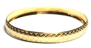 Vintage MALTESE.  750 18ct YELLOW GOLD Diamond Cut Bangle / Bracelet,  8.  53g - W34 2