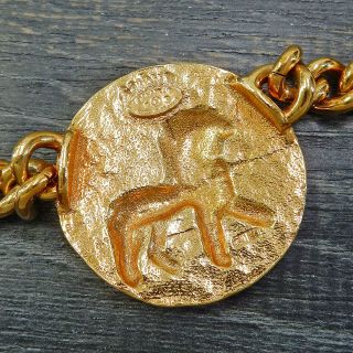 CHANEL Gold Plated CC Logos Lion Charm Vintage Necklace Choker 4319a Rise - on 5