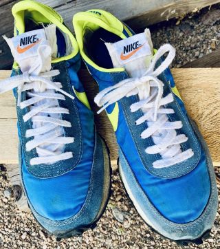 Vintage 1970 ' s NIKE Waffle Trainer Running Shoes 