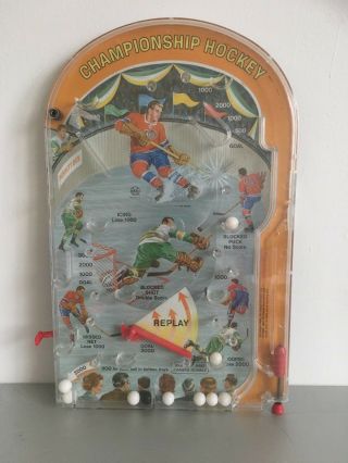 Vintage Games Old Toys Marx Tabletop Pinball Championship Hockey Game