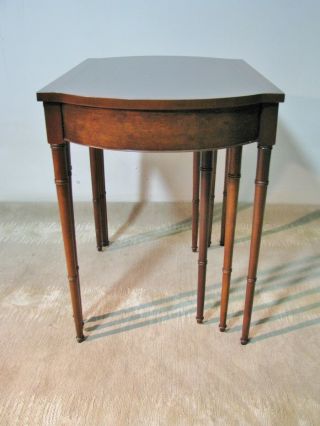 Vintage Set of Three High - End Mahogany Nesting Tables by Baker Furniture 7