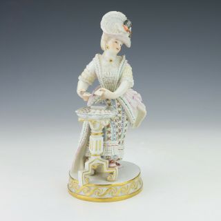 Antique Meissen Dresden Porcelain - Lady Card Player Figurine - 2