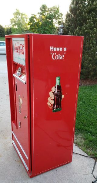 Antique Coca Cola Coke Cavalier Soda Machine, 3