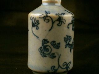 Chinese Qing QianLong Blue & White Porcelain Dragon Snuff Bottle O05 4