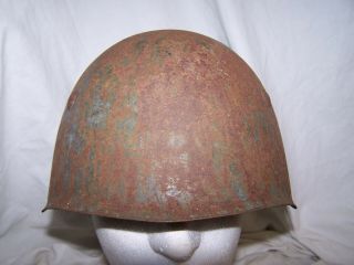 Italian M33 helmet,  in the Spanish Civil War 1936 - 39.  paint.  Sz 59 5