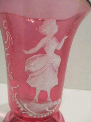 MARY GREGORY CRANBERRY BOHEMIAN ART GLASS VASE WOMAN WITH FLOWER 6 