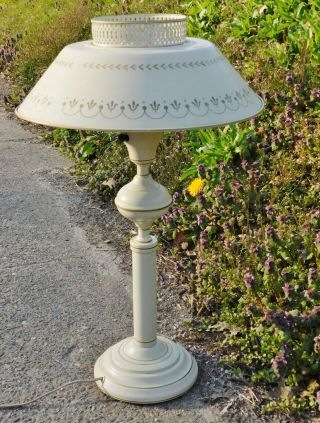 Vintage White And Gold Toleware Lamp