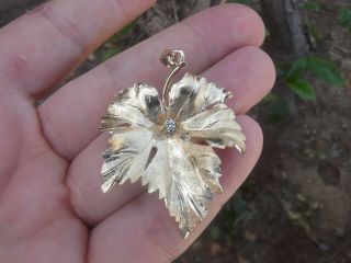 Estate Vintage Diamond 14k Gold Maple Leaf Pendant For Necklace 7.  37 Gr 50 Mm