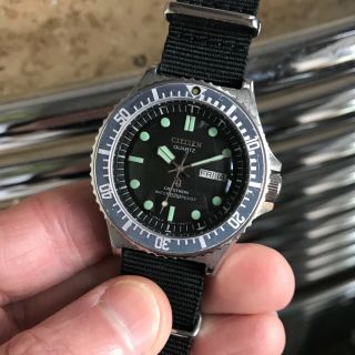 vintage 1970 ' s Citizen Crystron 150m quartz divers watch - ghost bezel 11