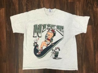 Vintage Rare Betty Boop Nike 90s Graphic T Shirt.