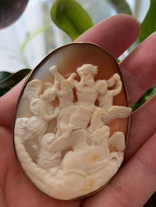 Large Antique Shell Cameo Brooch Ezekiel ' s Vision of God after Raphael Painting 7
