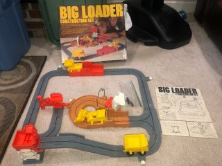 Vintage 1977 Tomy No.  5001 Big Loader Construction Set - And