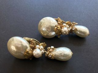 Sign Miriam Haskell Leaf Baroque Huge Pearls Rhinestone Earrings Jewelry 7