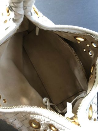 Vintage Bottega Veneta White Leather Hobo Shoulder Handbag w/ Gold Cutouts Rare 5