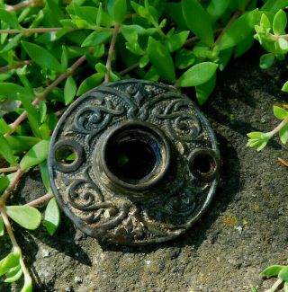 Vintage Ornate Door Knob Escushion - Highly Detailed - Chippy Paint