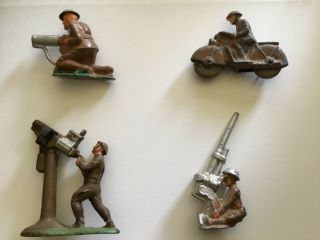 Vintage Aub - Rbr Toy Lead Soldiers (4) Motorcycle And Heavy Artillery